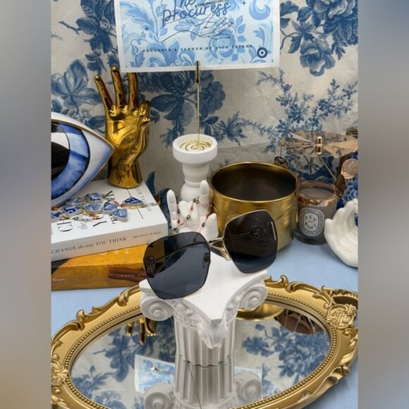 🆕 GUCCI 🧿 NWOT GG1207SA 002 Gold Rimmed Square Sunglasses, Grey Lens - Picture 5 of 16